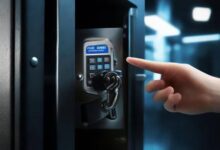 保险柜提示Open操作指南：轻松解锁方法揭秘-帮帮直通车
