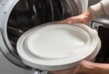 如何清洗马桶垫圈？洗衣机轻松搞定-帮帮直通车
